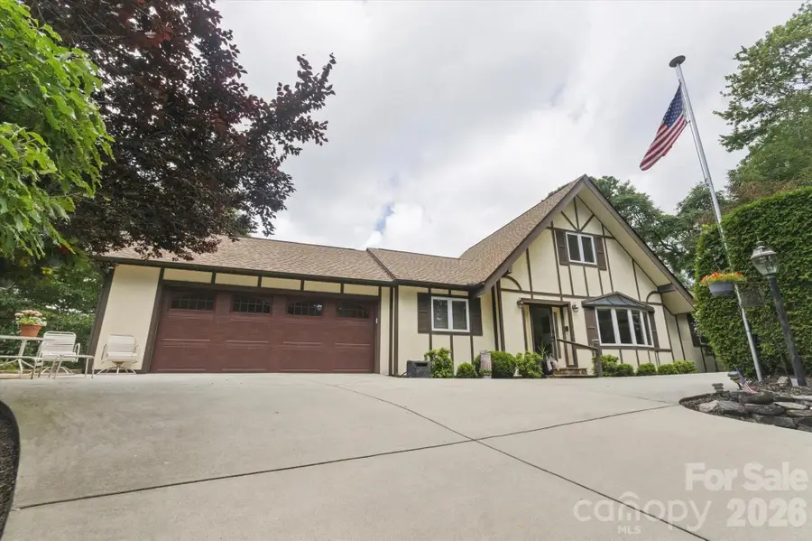 2484 Connestee Trail, Brevard, NC 28712 - #3