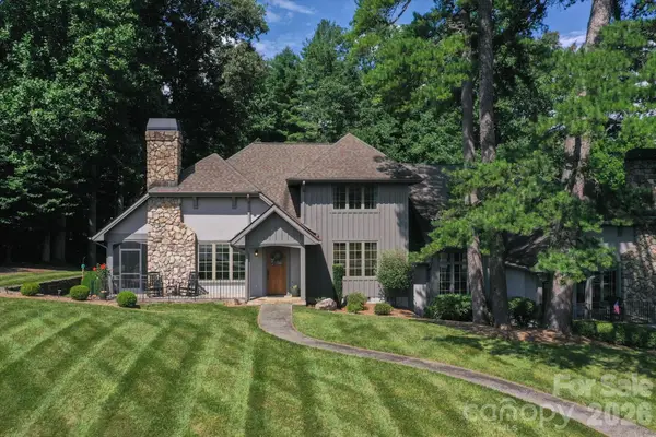 6 Jasmine Lane, Brevard, NC 28712