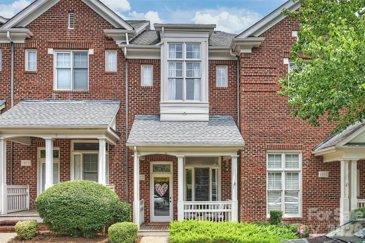 4913 South Hill View Drive, Charlotte, NC 28210 - #1