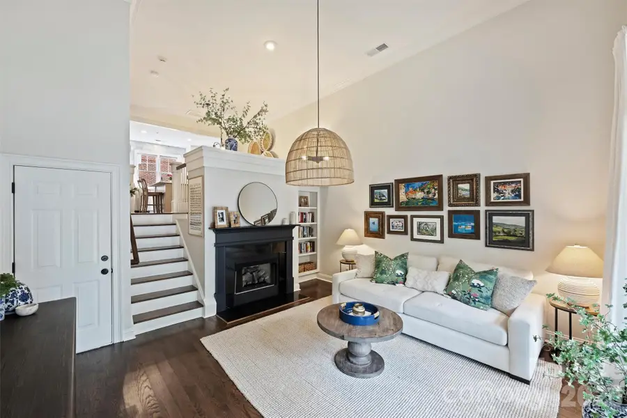 4913 South Hill View Drive, Charlotte, NC 28210 - #3