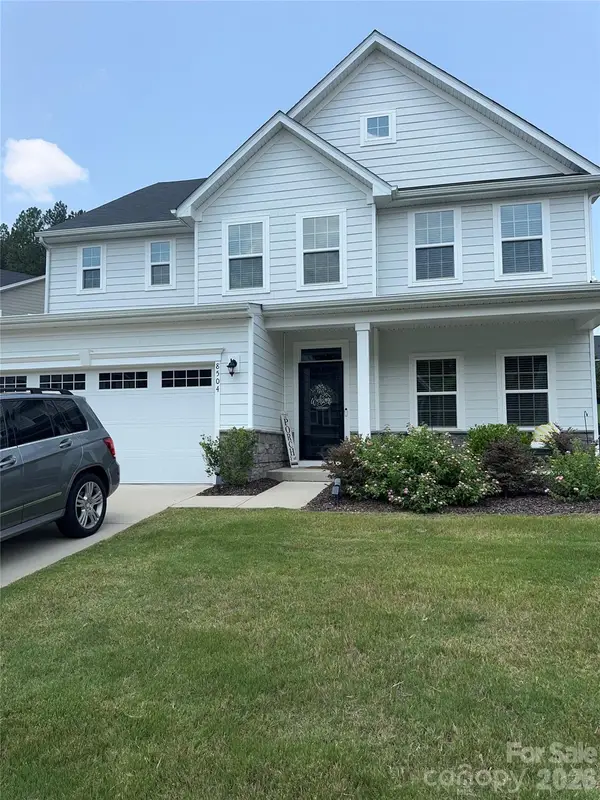 8504 Everwood Avenue, Huntersville, NC 28078