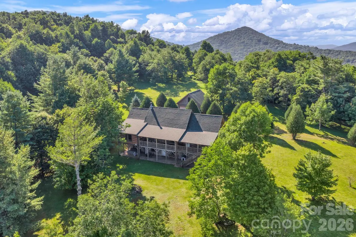 525 Schoolhouse Ridge, Boone, NC 28607 - #1