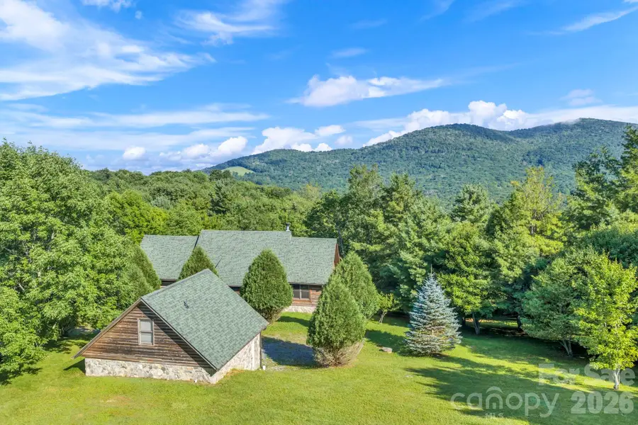 525 Schoolhouse Ridge, Boone, NC 28607 - #2