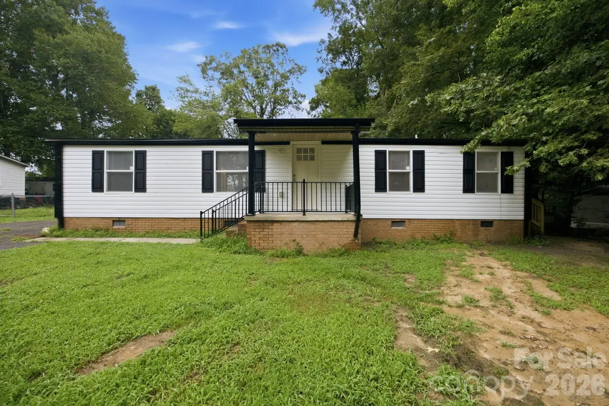 3250 Ole Country Lane, Claremont, NC 28610 - #1