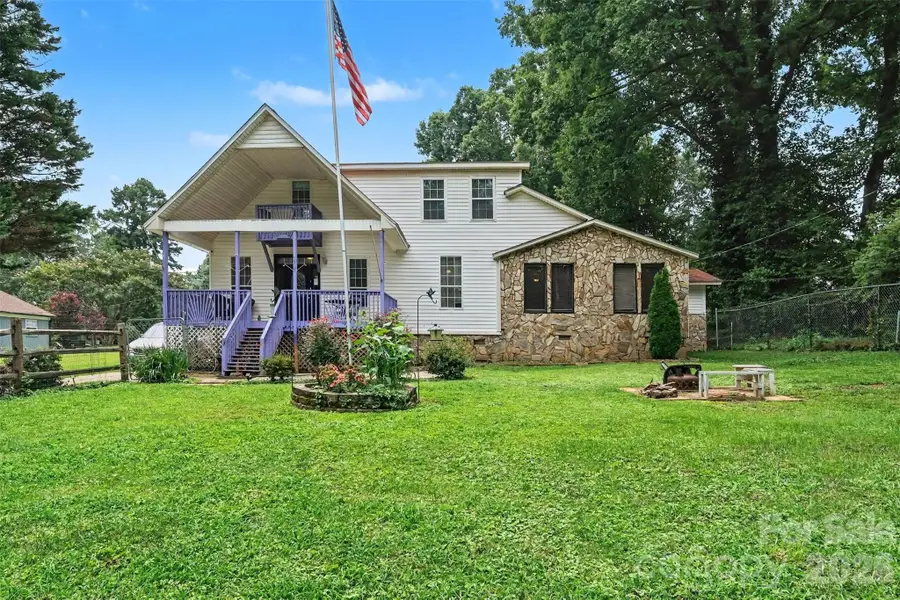 3315 Carver Place, Charlotte, NC 28269 - #2