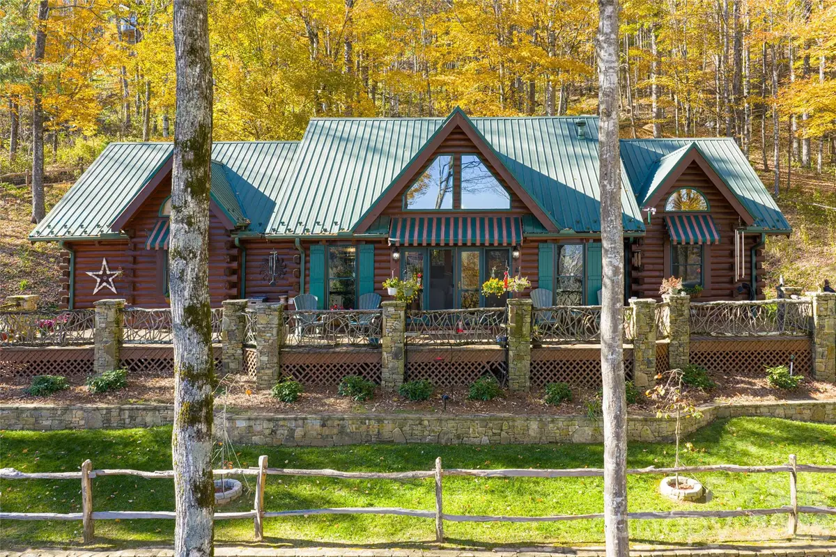580 Flying Hawk Trail, Waynesville, NC 28786 - #1
