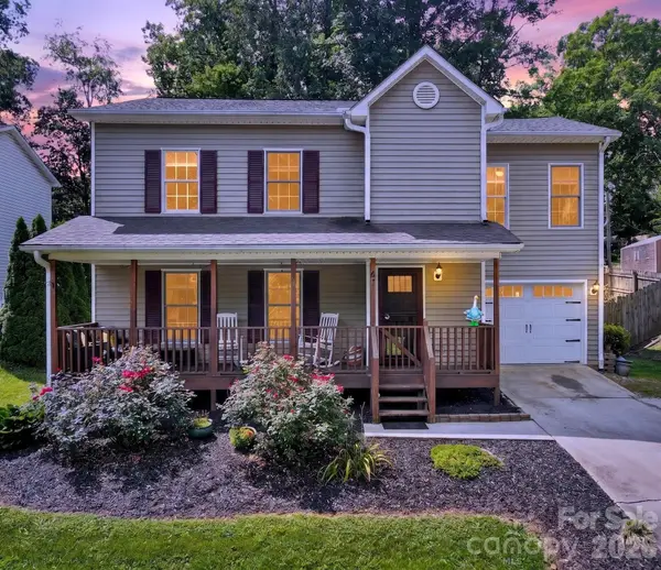 47 Royal Oaks Road, Arden, NC 28704