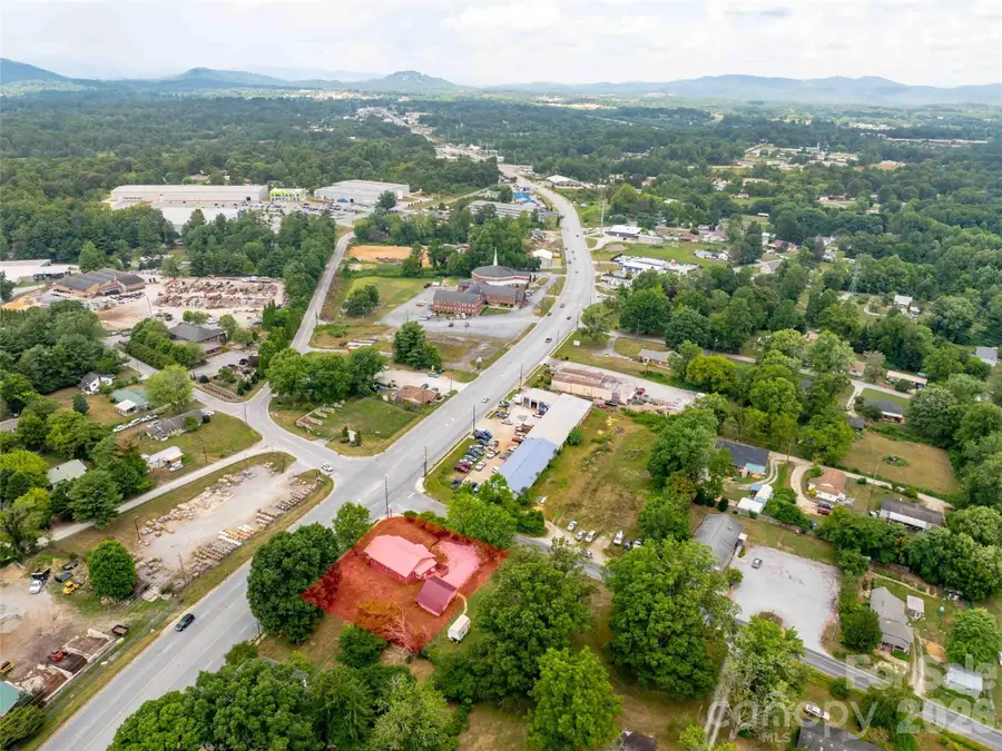 103 E King Street, East Flat Rock, NC 28726 - #3