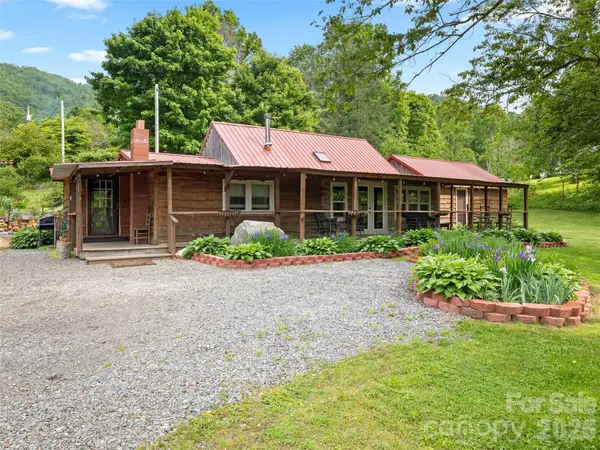 161 Moody Mountain Road, Burnsville, NC 28714