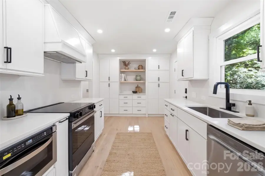 6900 Norchester Court, Charlotte, NC 28227 - #2