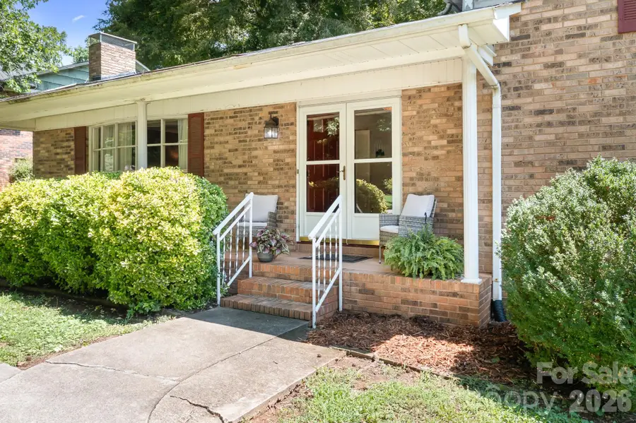 1009 Springs Road, Lincolnton, NC 28092 - #2