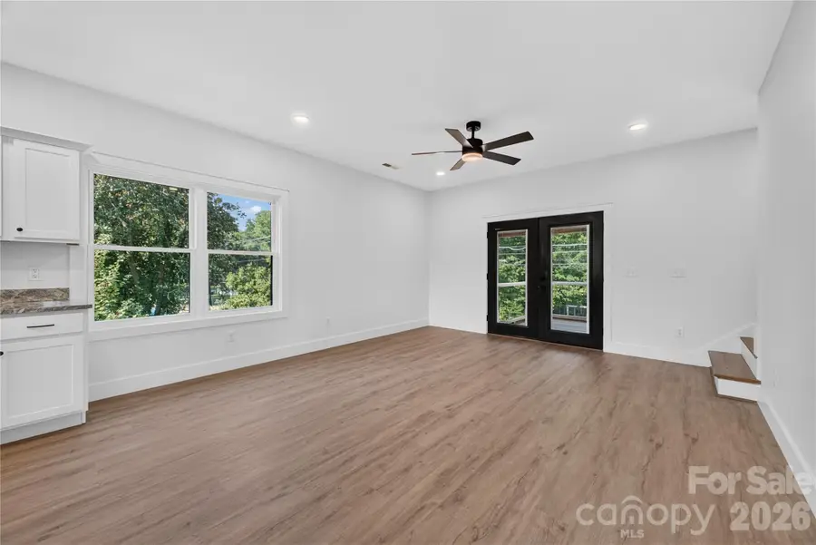 1013 Fassifern Court, Hendersonville, NC 28791 - #3