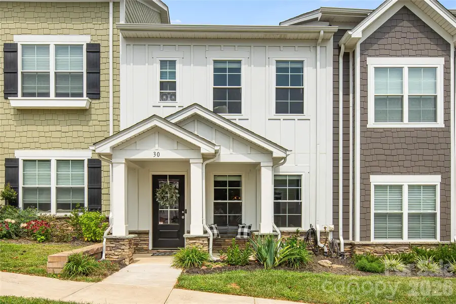 30 Walnut Springs Drive, Asheville, NC 28804 - #2
