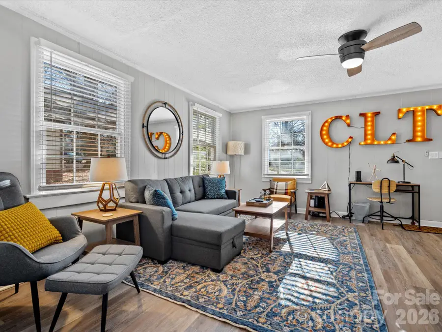 1136 Mona Drive, Charlotte, NC 28206 - #3