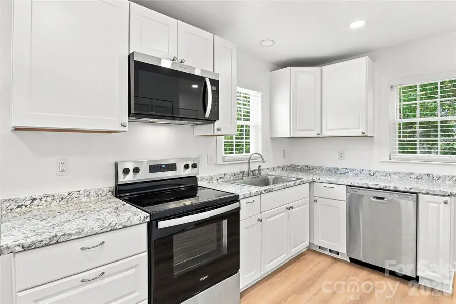 203 Magnolia Avenue, Great Falls, SC 29055 - #3