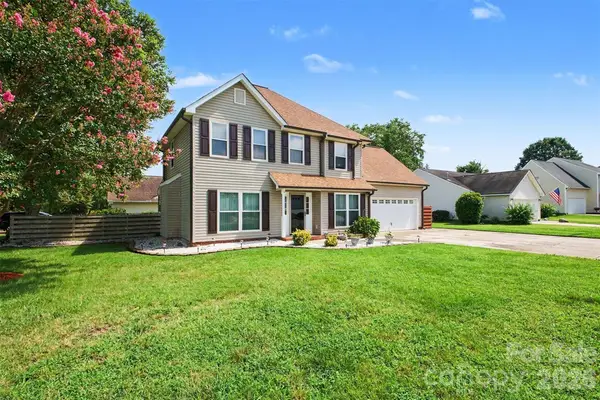 4828 Asherton Place Nw, Concord, NC 28027