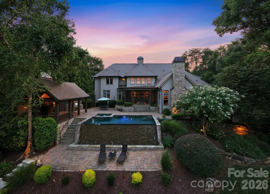 10220 Wildlife Road, Charlotte, NC 28278 - #2