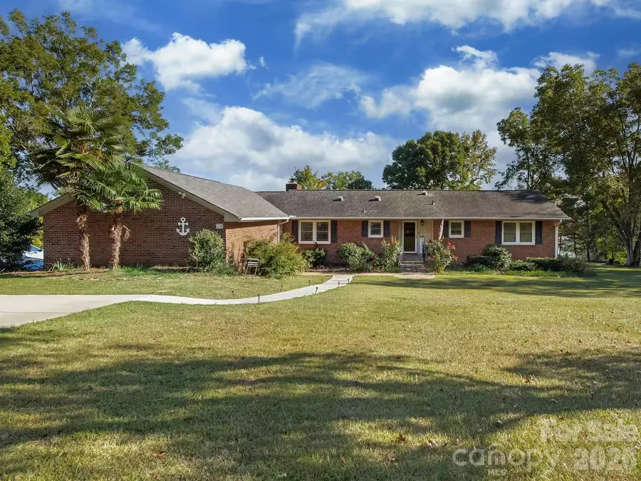 1475 Riverview Circle, Fort Lawn, SC 29714 - #2