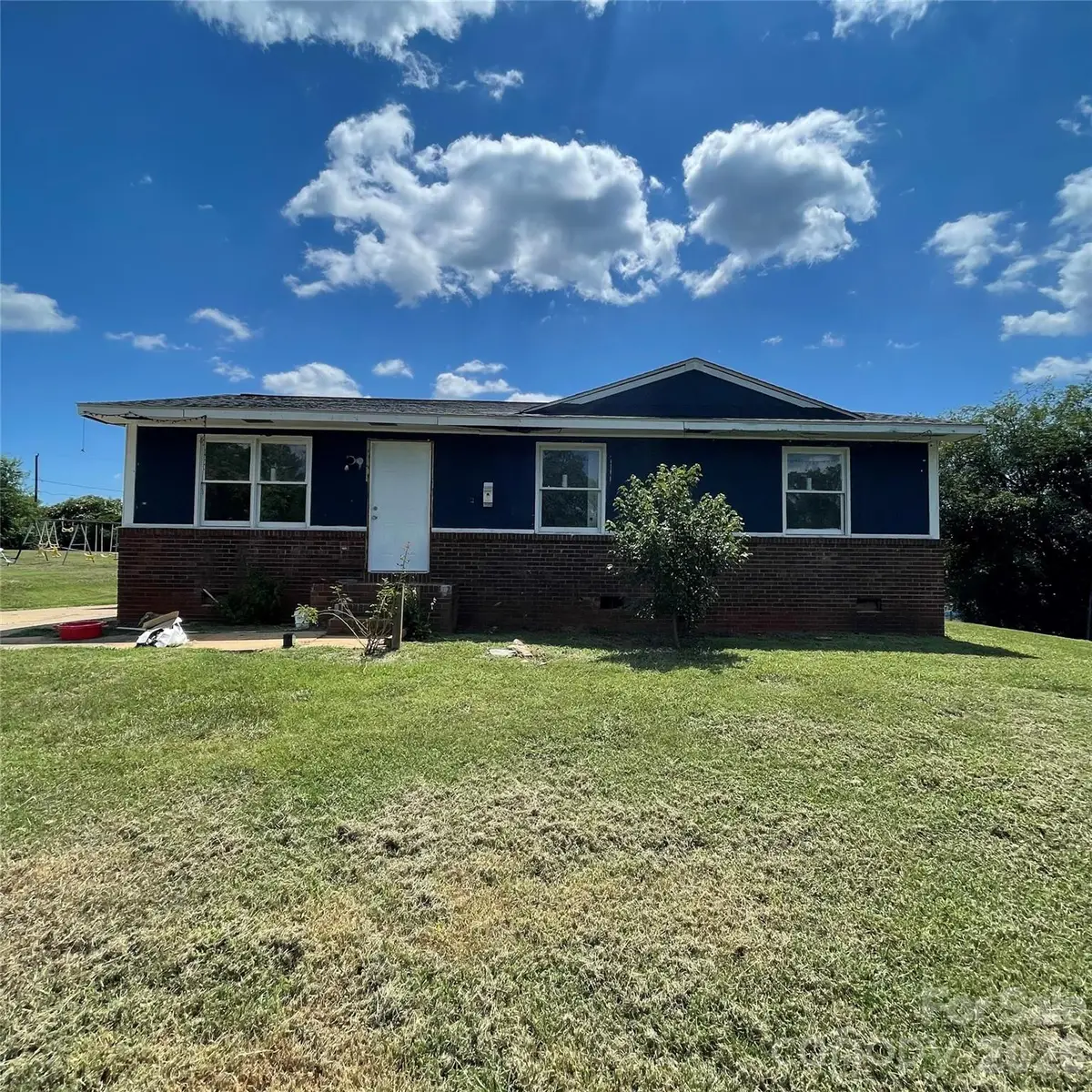 248 Woodside Drive, Forest City, NC 28043 - #1