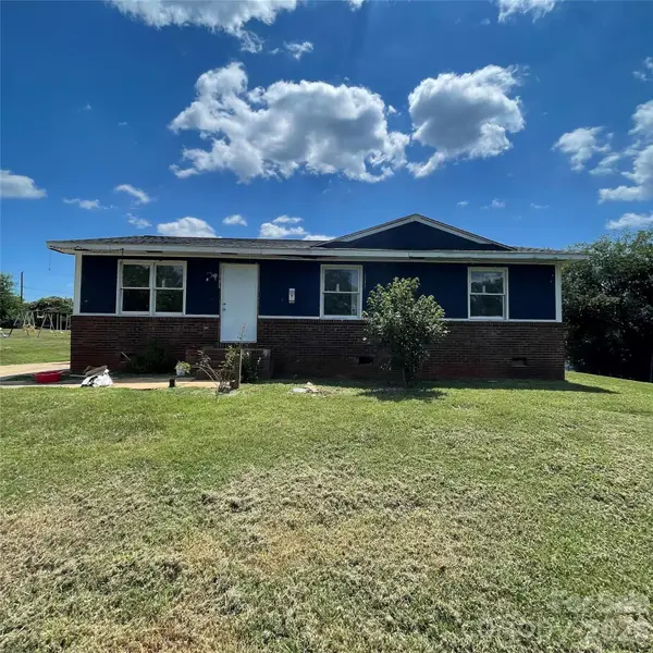 248 Woodside Drive, Forest City, NC 28043
