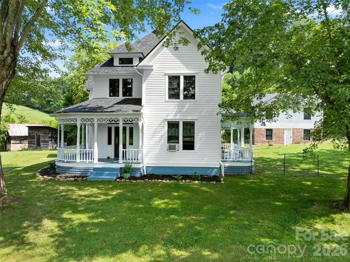 5 Clarks Cove Road, Leicester, NC 28748 - #1