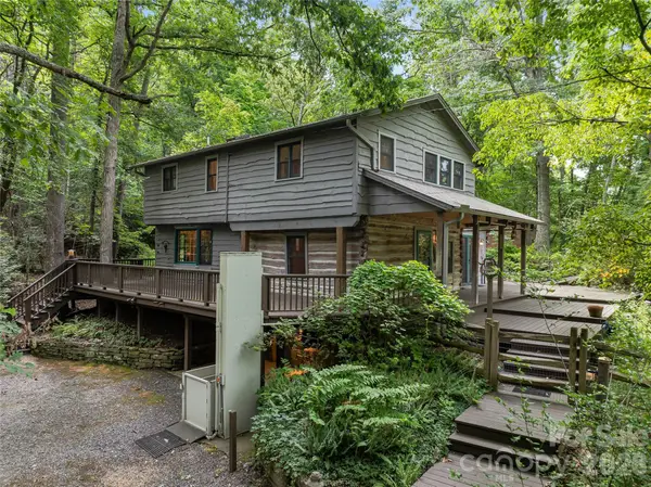 117 Woods View Trail, Fairview, NC 28730