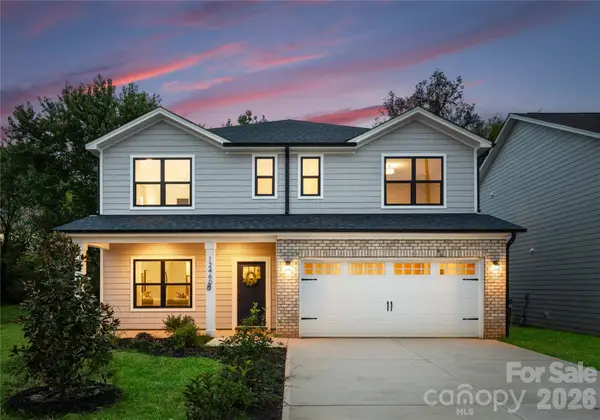 5226 Hickory Lane, Charlotte, NC 28216