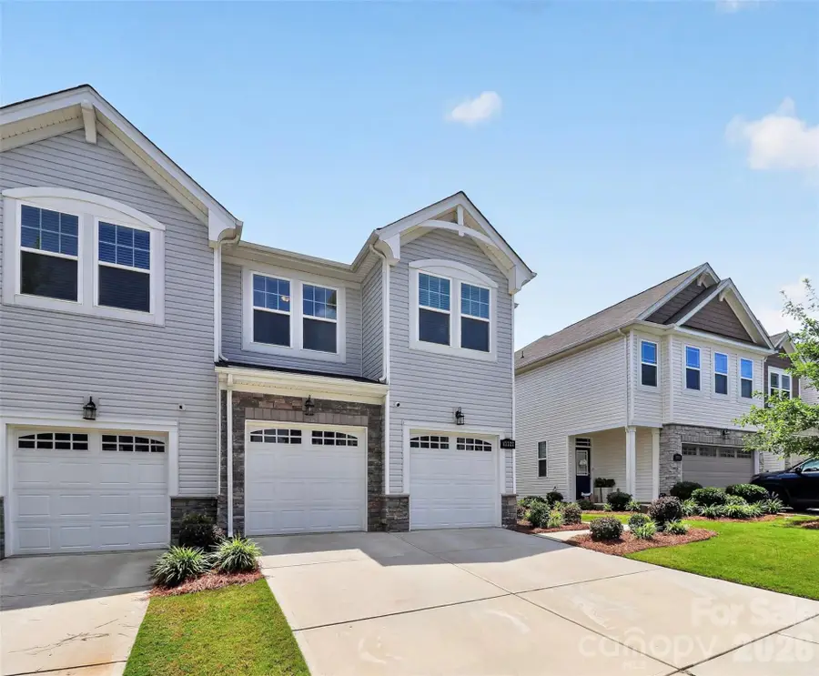 13327 Savaine Street, Charlotte, NC 28278 - #2