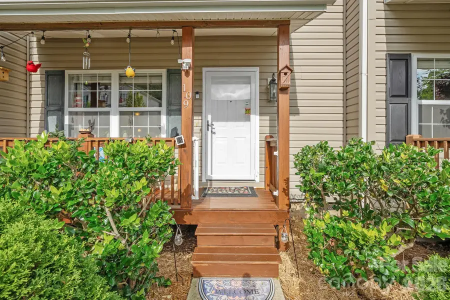 109 Loch Haven Road, Swannanoa, NC 28778 - #2