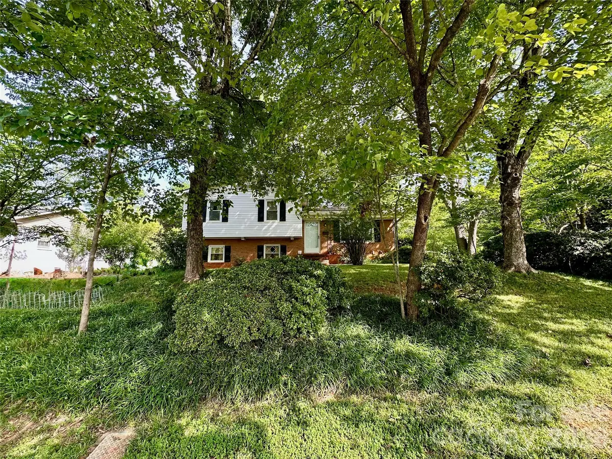 7200 Woodstock Drive, Charlotte, NC 28210 - #1