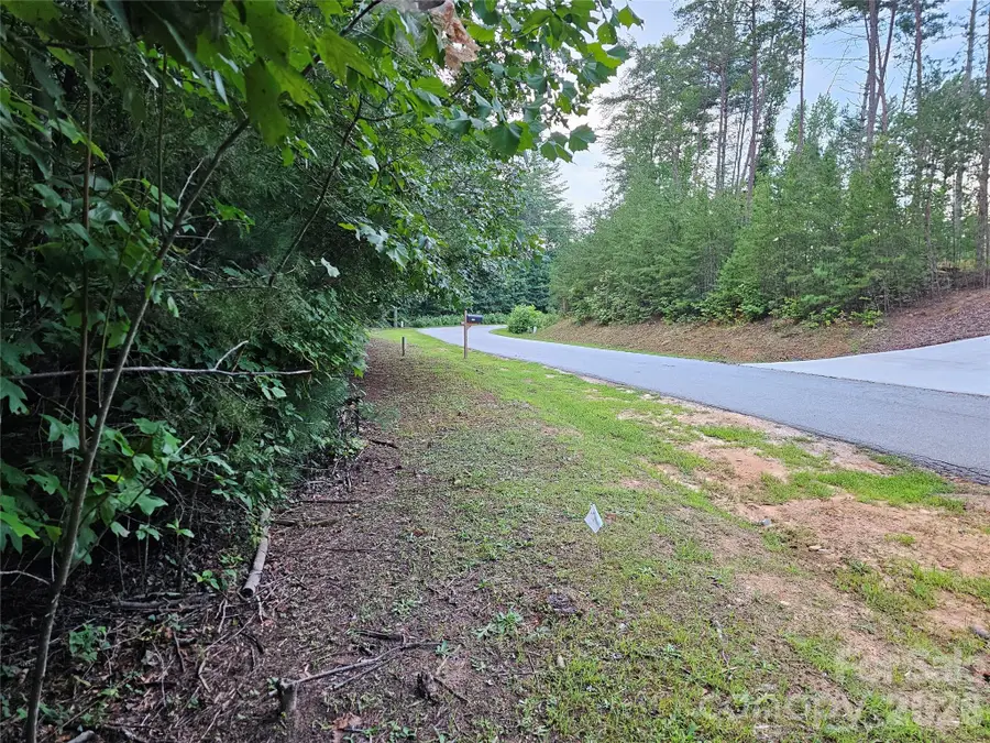 2047 Piper Drive #45, Lenoir, NC 28645 - #3