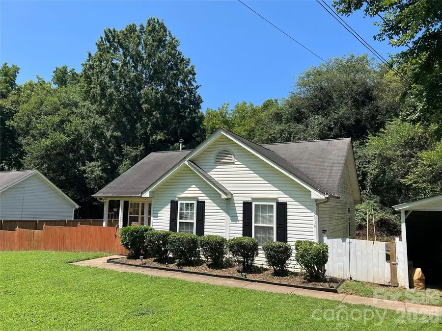 2630 Larry Drive, Charlotte, NC 28214 - #2