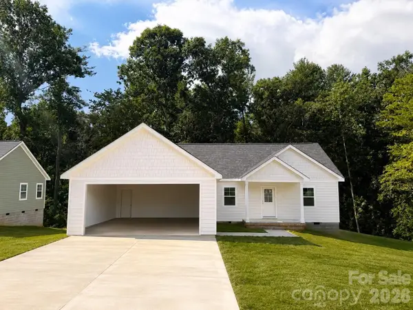1177 Creekwood Drive, Morganton, NC 28655