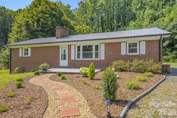 8525 Us 25/70 Highway, Marshall, NC 28753