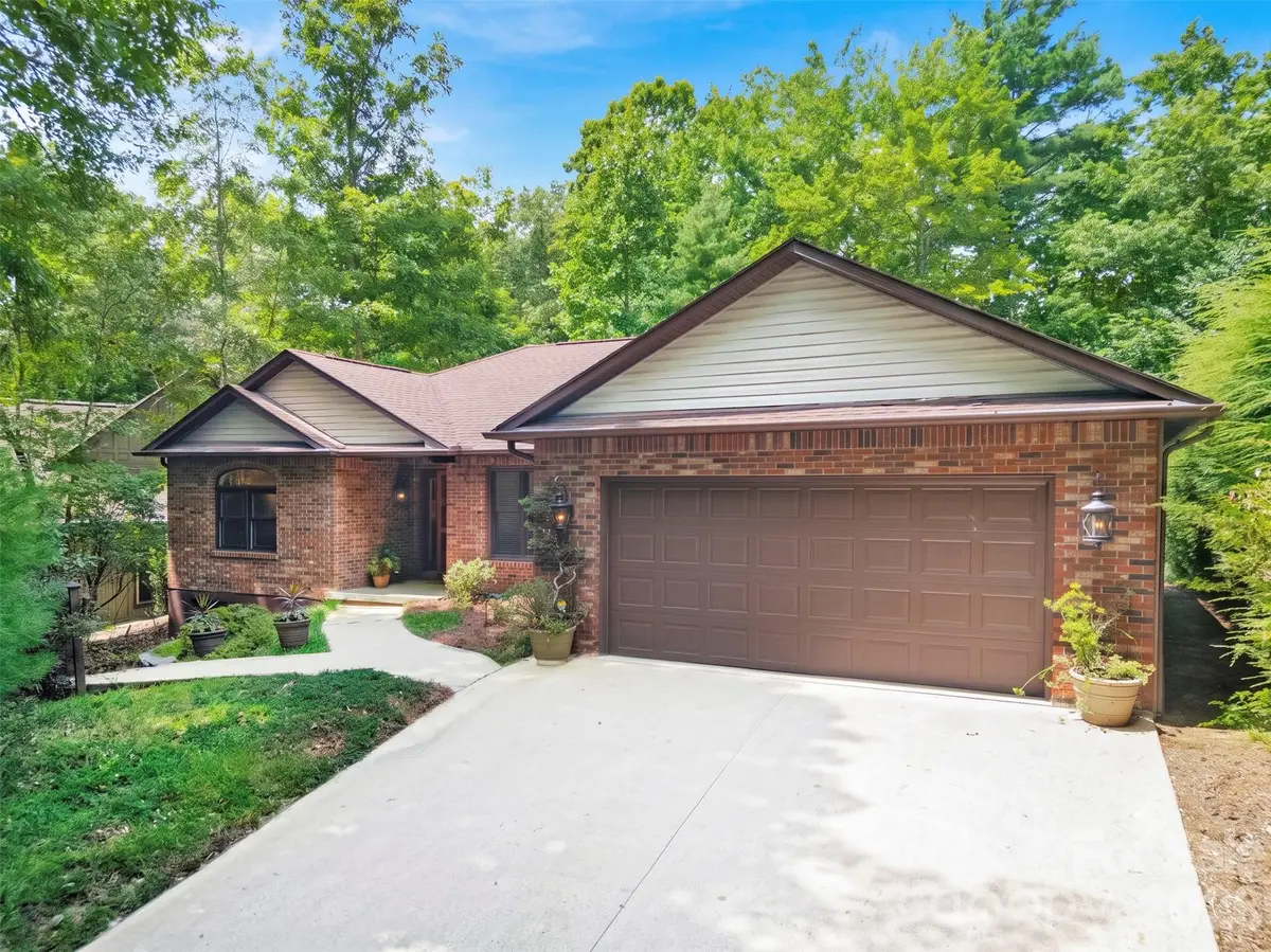 542 Soquili Drive, Brevard, NC 28712 - #1