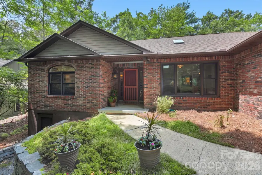 542 Soquili Drive, Brevard, NC 28712 - #3