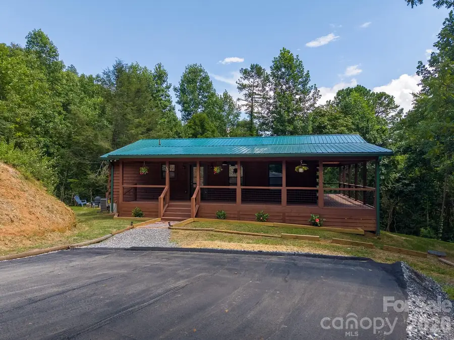 677 Ridgetop Circle, Whittier, NC 28789 - #3
