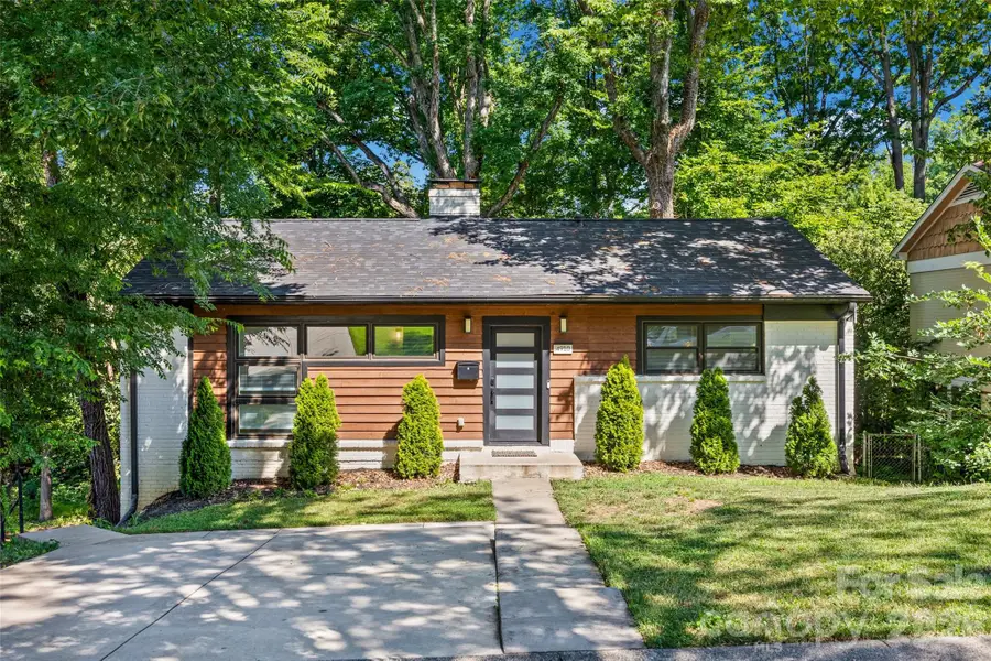 4910 Valley Stream Road, Charlotte, NC 28209 - #2