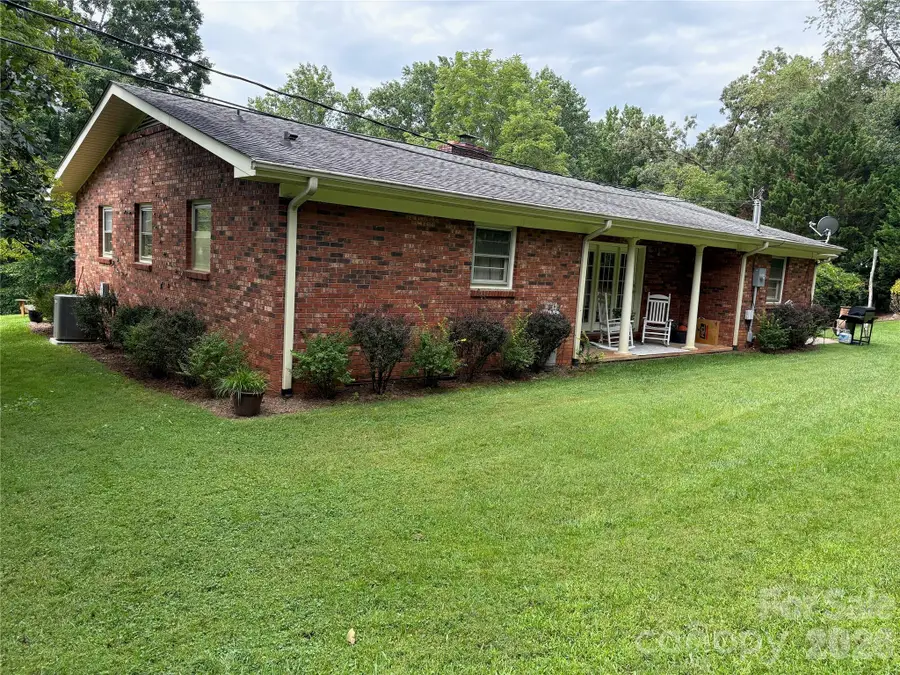 11 Thornberry Drive, Alexander, NC 28701 - #2