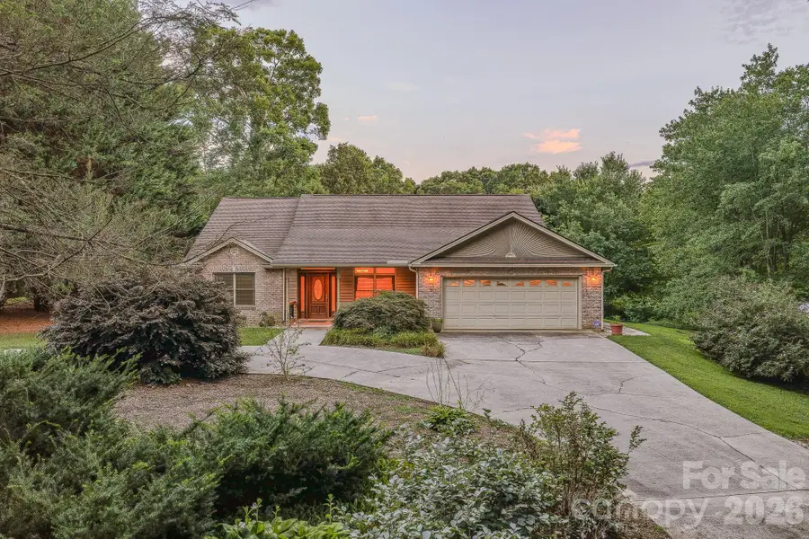 5 Kari Circle, Candler, NC 28715 - #2