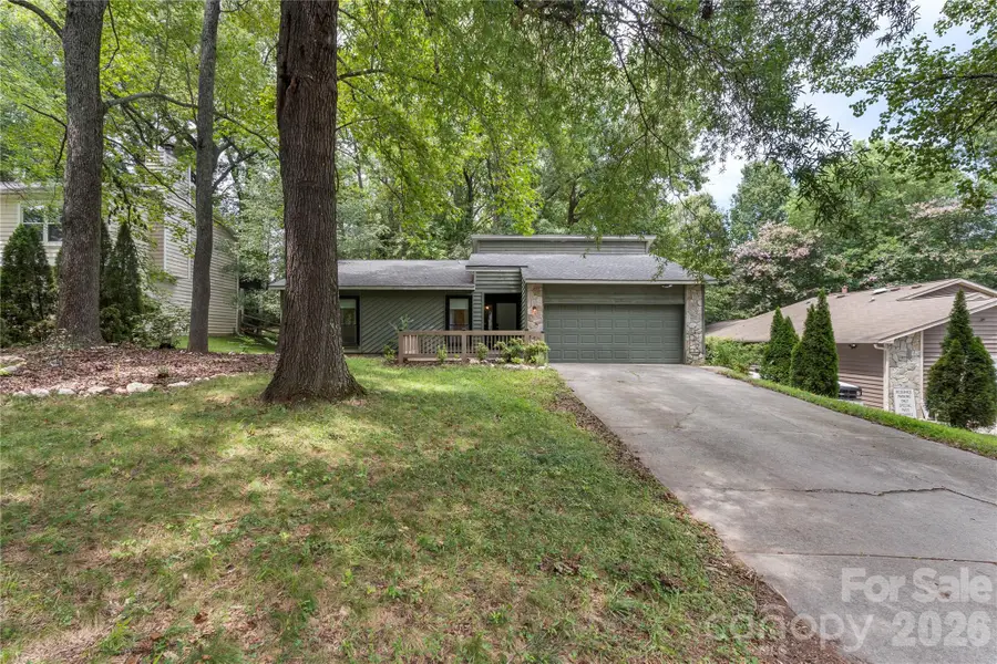 4607 Cricklewood Lane, Charlotte, NC 28212 - #3