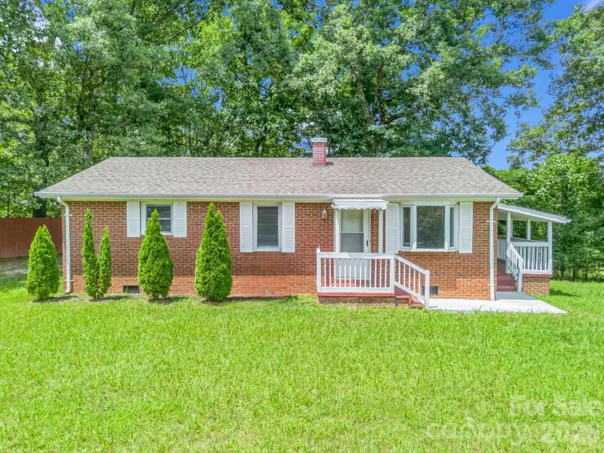 617 Harris Henrietta Road, Forest City, NC 28043 - #1