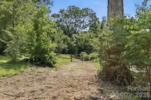 50 Alclare Court, Asheville, NC 28804