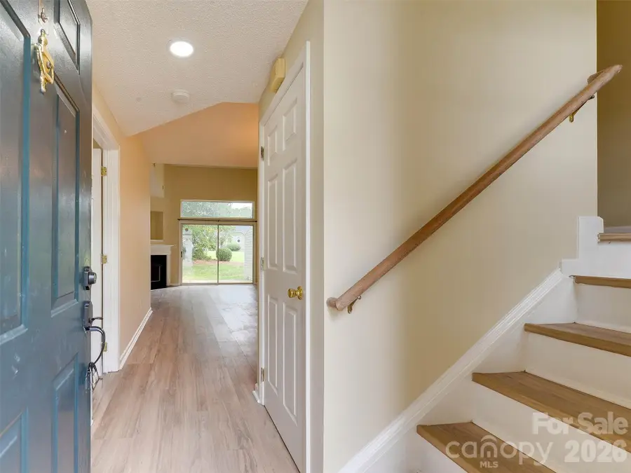 9128 Treyburn Drive, Charlotte, NC 28216 - #3