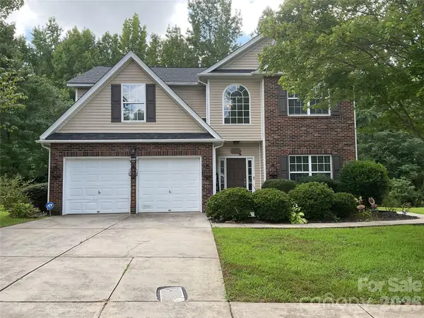 935 Wind Carved Lane, Monroe, NC 28110