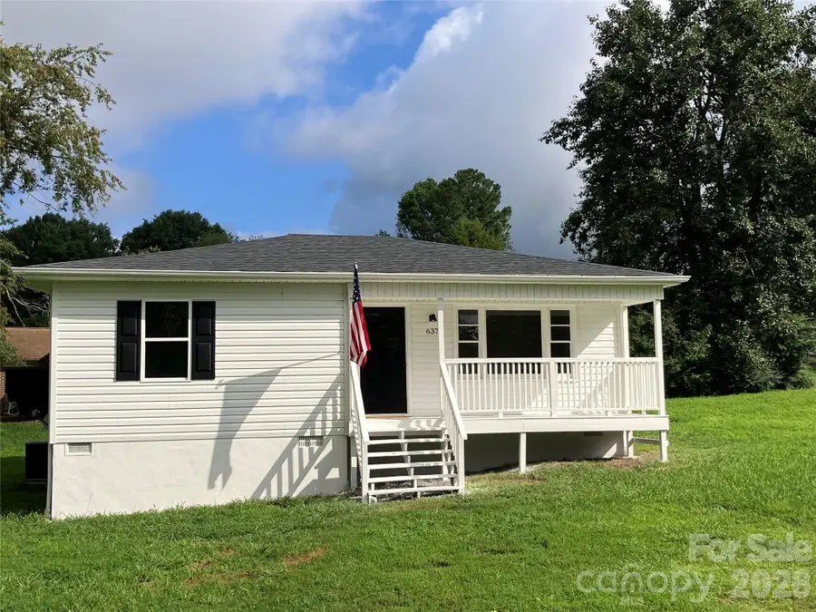 640 Hawthorne Street, Hudson, NC 28638 - #2