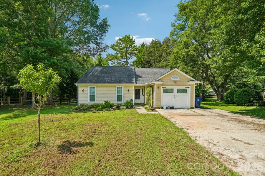 13942 Dannemara Drive, Pineville, NC 28134 - #2