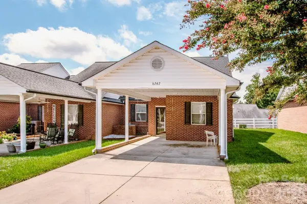 6242 Orchid Court, Denver, NC 28037