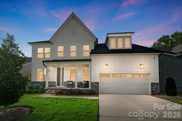 5225 Glenwalk Drive, Charlotte, NC 28269