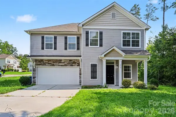 618 Oak Brook Drive, Salisbury, NC 28146